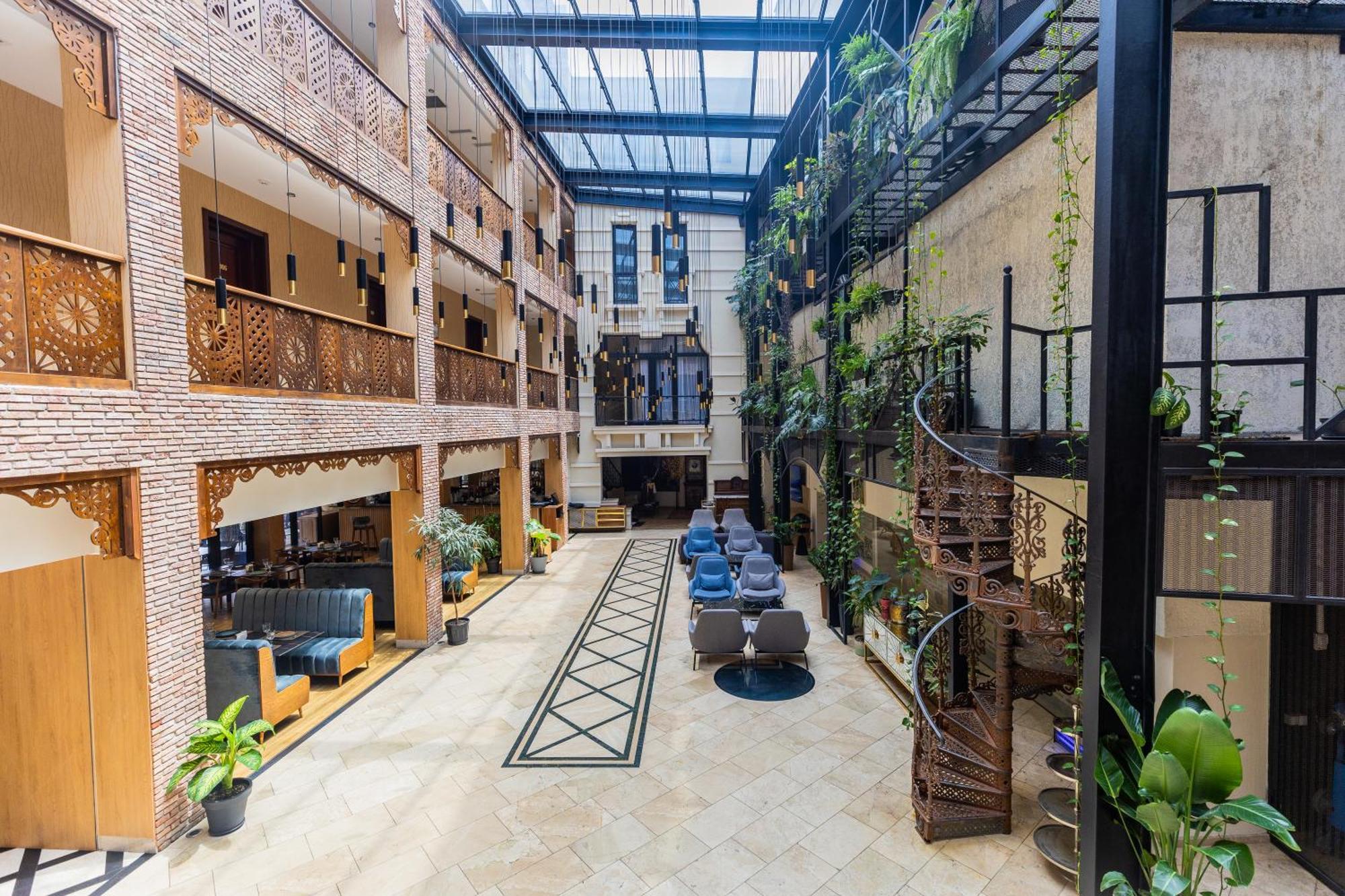 Mukhrantubani Boutique Hotel تبليسي المظهر الخارجي الصورة